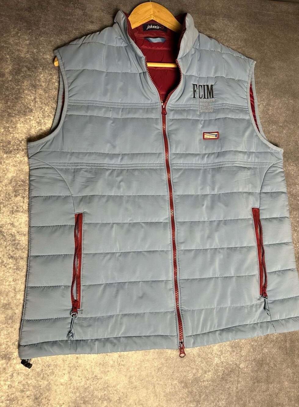 johnnie-O Harwich Lightweight Puffer Vest Light Blue Embroidered FCIM